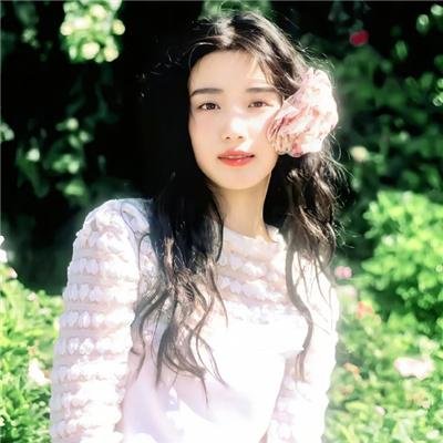 禁苑春浓